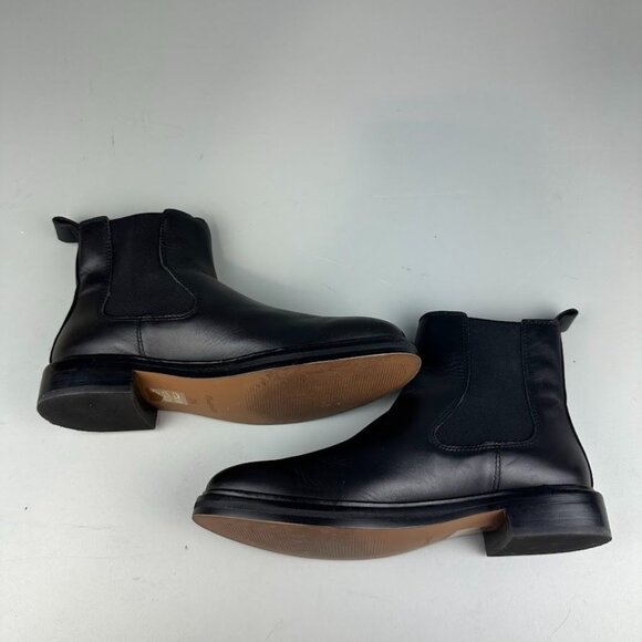 Madewell The Benning Chelsea Boot in True Black Leather - Picture 7 of 9